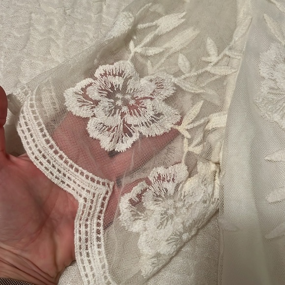 Honey Punch Romper - Picture 4 of 5